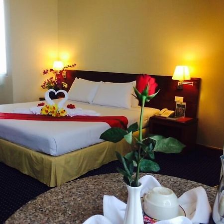 Hatyai Golden Crown Hotel Hat Yai Esterno foto