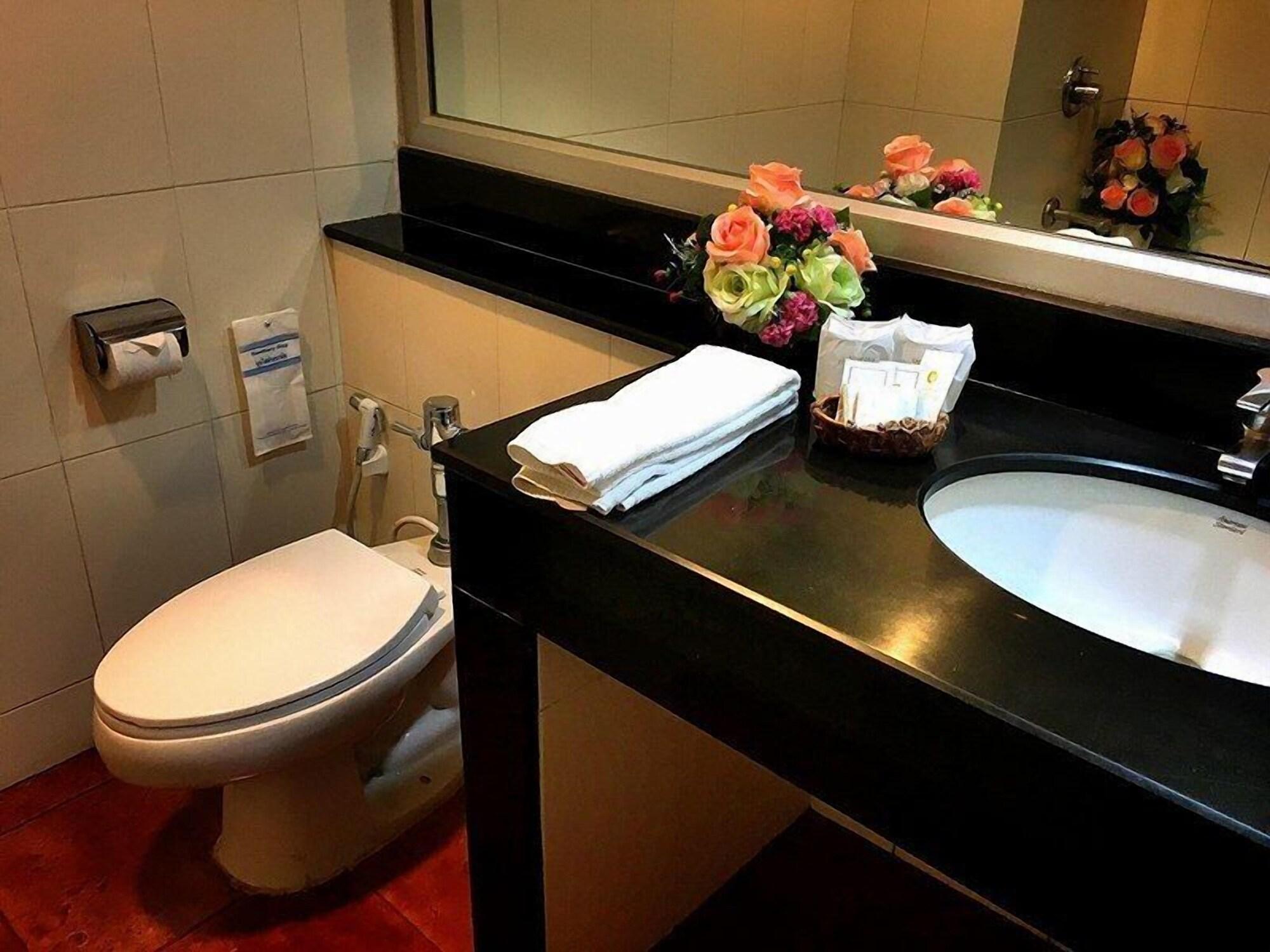 Hatyai Golden Crown Hotel Hat Yai Esterno foto