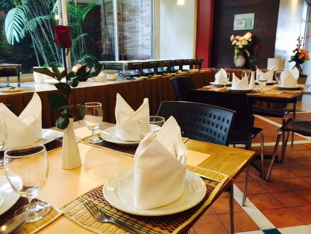 Hatyai Golden Crown Hotel Hat Yai Esterno foto